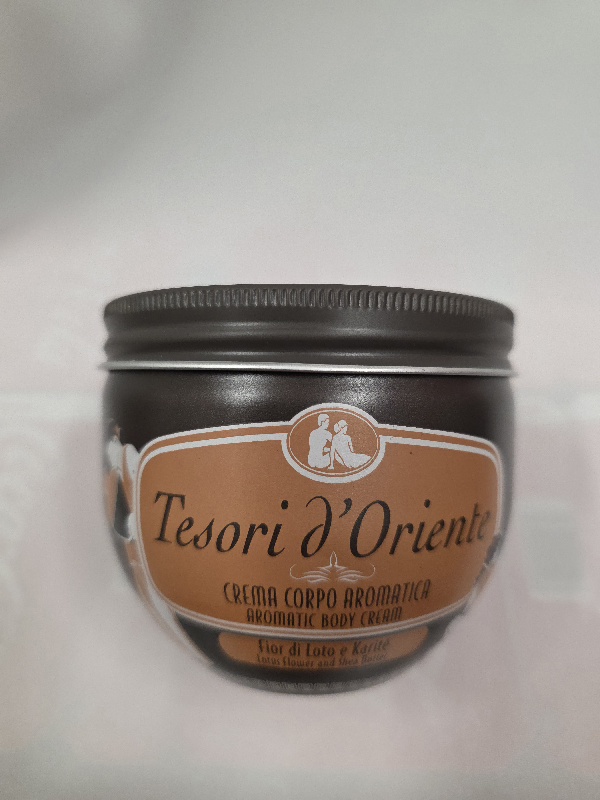 Tesori Crema Viso E Corpo Fior Di Loto 300ml